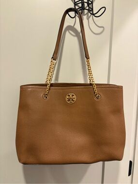 Tory Burch Tan Pebbled Leather Tote with Gold Chain Straps